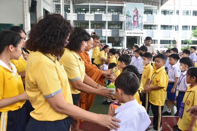 โรงเรียนปรีชานุศาสน์